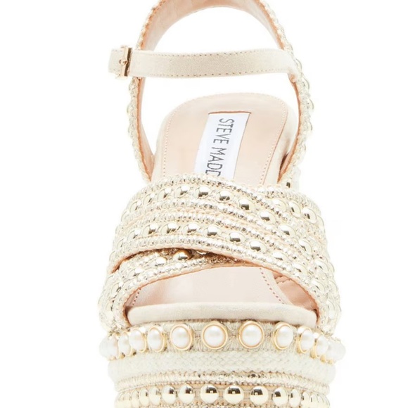 1,2k Authentic Chanel Pearl CC Logo Platform Wedge Sandals  Size 10 Juniper  Faux Pearl Studded Platform Wedge Sandals